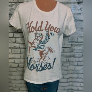 Farm Fed Hold your Horses retro distressed Tee Shirt  S